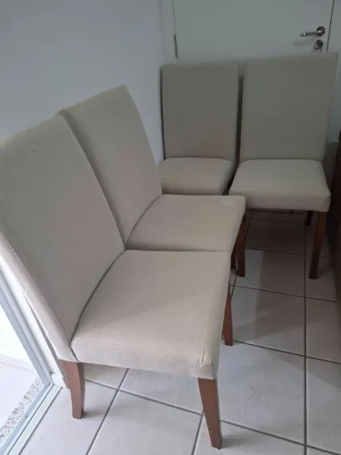 Cadeiras para sala de jantar (4 un)