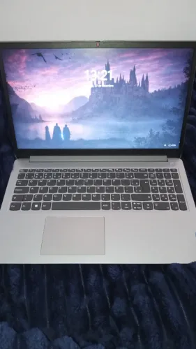 Notebook Lenovo IdeaPad 1 Ryzen 5 - 8GB / SSD 512GB