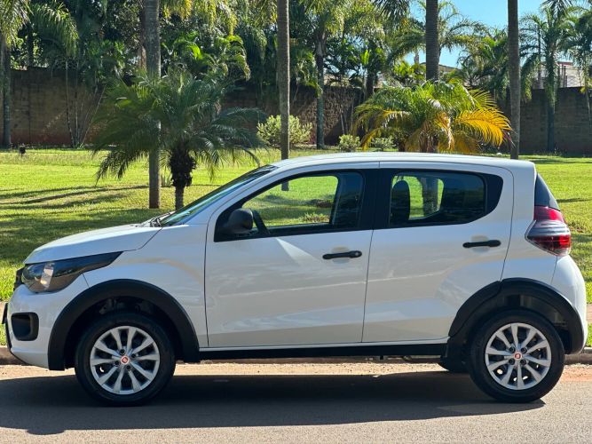 Imagem de Fiat Mobi Like 1.0 Fire Flex 5P. 2023
