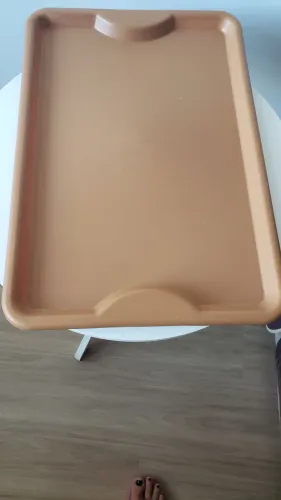 Bandeja plástico resistente caramelo 
