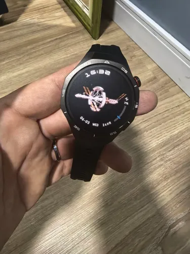 Smartwatch Huawei Gt5 Pro 46mm completo 