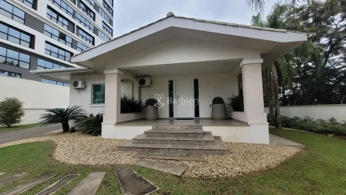 Casa comercial com 6 salas no bairro Itoupava Seca em Blumenau/SC