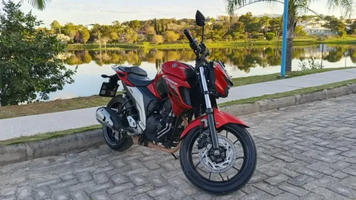 Yamaha Fazer 250 Vermelha 2022 Único Dono Chave e Manual 47.000km