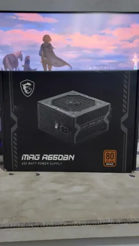 Fonte MSI MAG A650BN, 650W, 80 Plus Bronze, PFC Ativo (Nunca Usado)