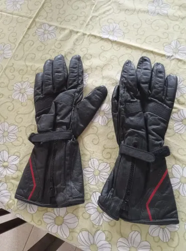 Luva para Motoqueiro de luxo em perfeito estado