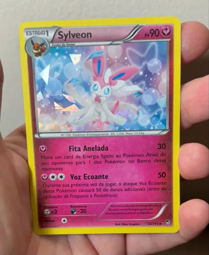 Carta pokémon Sylveon (shattered holo)