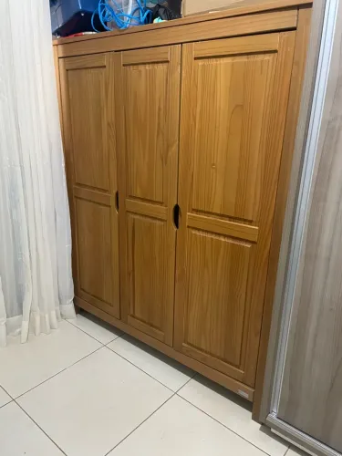Guarda roupa 3 portas