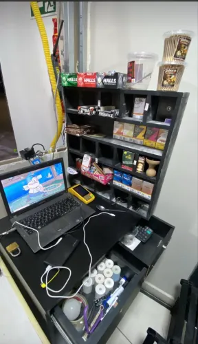 Distribuidora/ bar