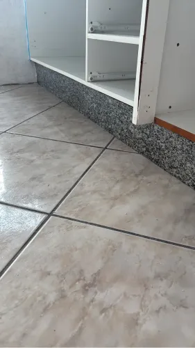 Dhsksznf