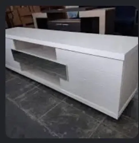 Rack de sala com rodinhas