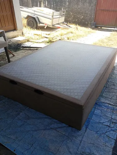 Cama box casal baú
