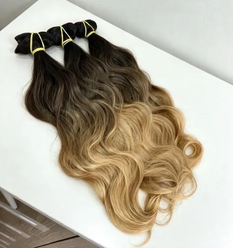 Cabelo brasileiro 90 GRAMAS 62 CM TELA 1 METRO OMBRE HAIR ONDULADO