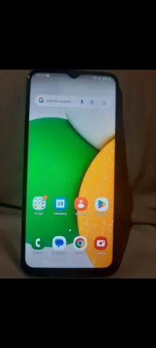 Vende se um celular