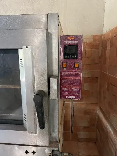 Forno industrial Tedesco Bivolt 5 assadeiras