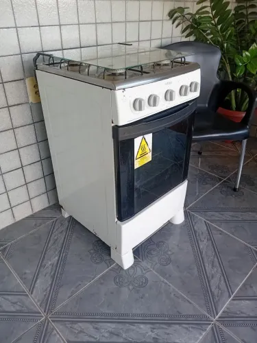 Vendo fogão