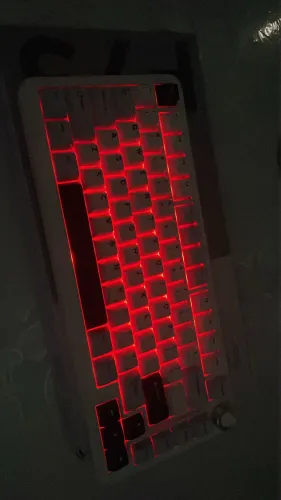 Teclado freewolf f75 rgb (nunca usado)