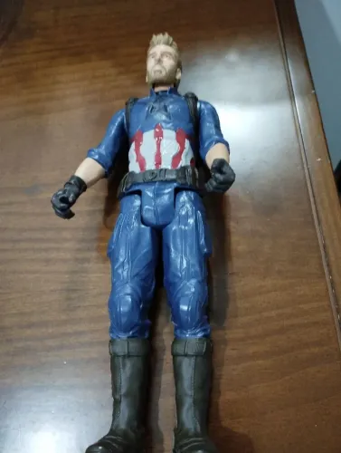 Boneco capitão América