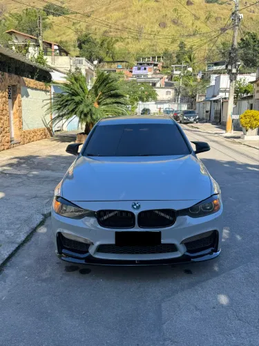 BMW 320I A 2.0 Turbo/activeflex 16V 184cv 4P 2015