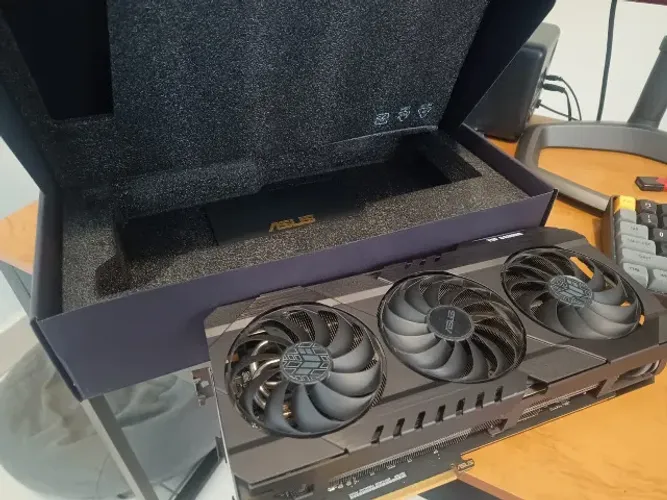 ASUS TUF RX 6700 XT GAMING OC