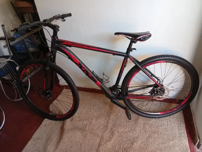 Vendo bicicleta da marca Kairós.