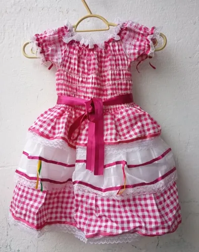 Vestido junino 3 a 4 anos