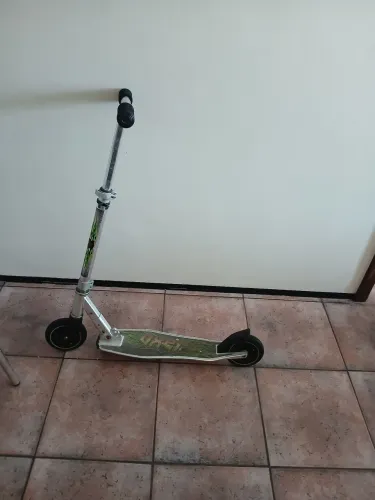Patinete de alumínio 