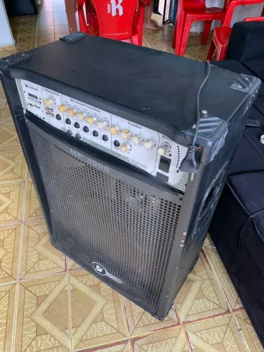 VENDO CAIXA DE SOM FRAHM