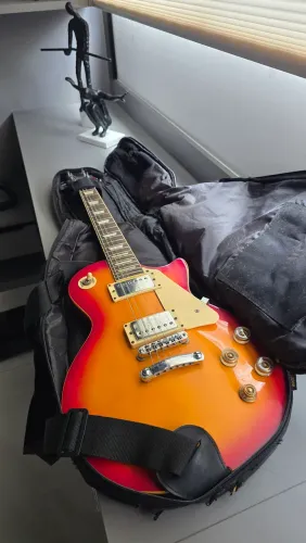 Memphis Les Paul + pedaleira