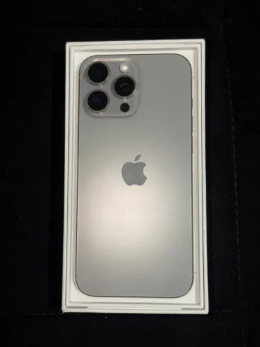 iPhone 16 pro max