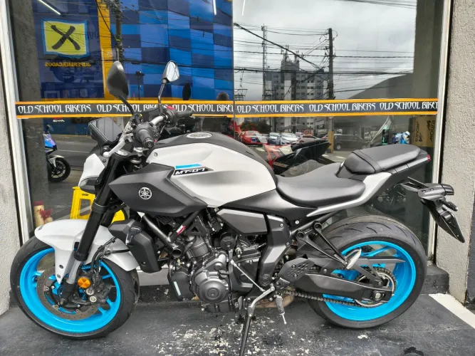 Yamaha MT 07 2026 único dono apenas 1600
