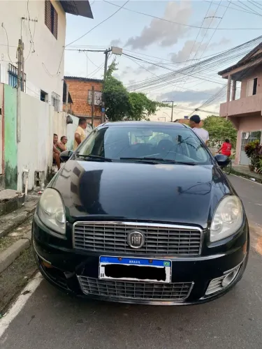 Fiat Linea 1.9/ HLX 1.9/1.8 Flex Dualogic 4P 2010