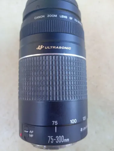 <br>Lente Canon EF 75-300mm f/4-5.6 III - Teleobjetiva Original