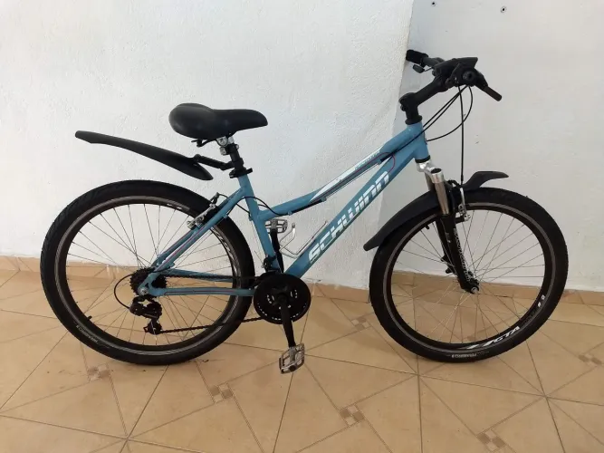 Bicicleta aro 26 Schwinn com câmbio Shimano