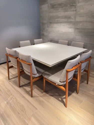 MESA DE JANTAR ASPEN 8 LUGARES (C/ CRISTAL 6MM EXTRA CLEARV1,40 X 1,40 X 0,75