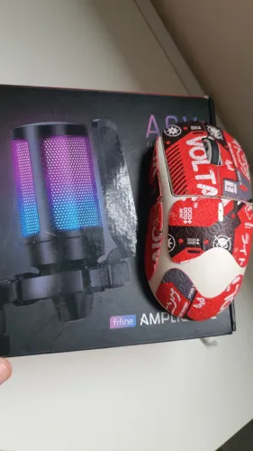 Mouse superlight 1 + microfone fifine a6v