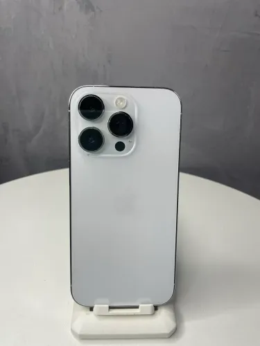 iPhone 14 Pro 128GB / troco por iPhone 11 ou superior + volta