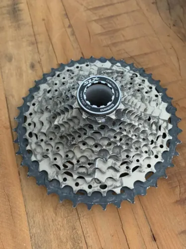 Cassete Shimano SLX CS-M7000 11-42T
