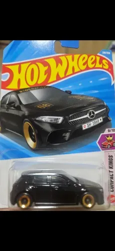 19 MERCEDEZ-BENZ A-CLASS