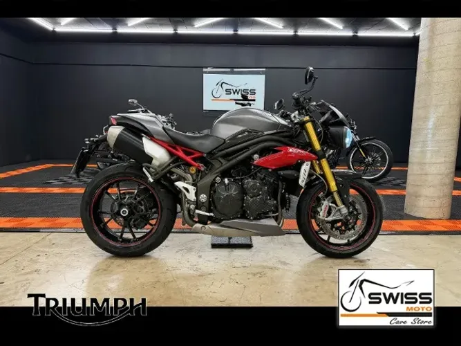 Triumph Speed Triple 1050R 2017 ** Impecável!