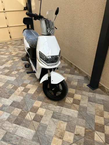 Moto elétrica 1000 w
