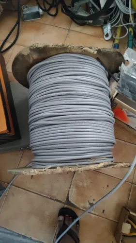 Cabo PP 4x2.5