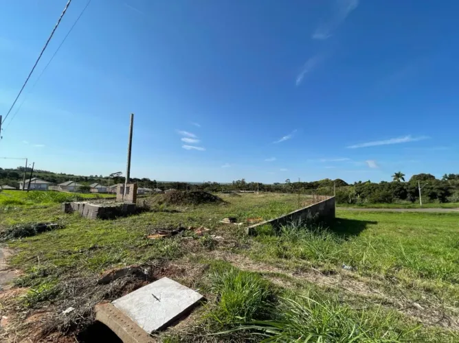 Terrenos à venda em Loteamento Residencial Iguatemi, Maringá-PR