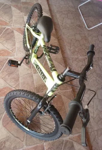 Bicicleta Infantil Colli MaxBoy Aro 20 - Estado de Nova