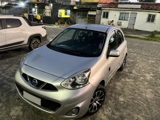 Nissan March SV 1.6 16V Flex Fuel 2015