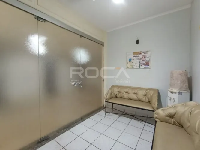 Sala comercial montada para alugar com 60m² de área útil no bairro Centro de Ribeirão Pret