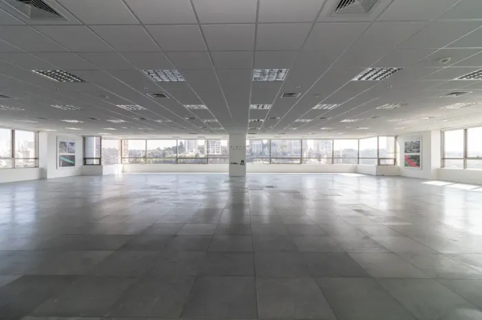Sala comercial na Rua Surubim, 550 - 152 382 m²