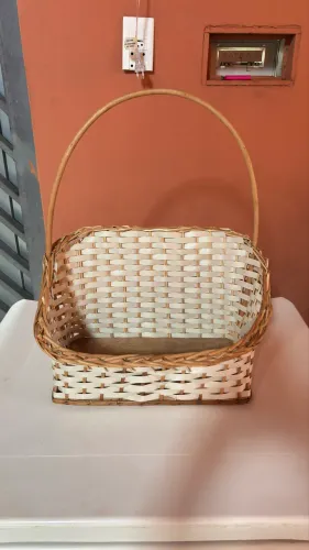 2 cestas de palha com alça + saco de palha decorativa 