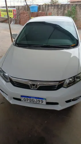 Vende Honda cívica