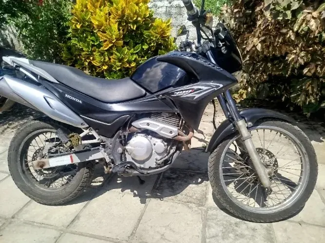 Falcon 400i Excelente Moto ?