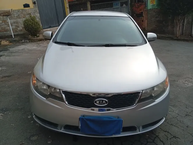 Kia Motors Cerato 1.6 16V Mec. 2012